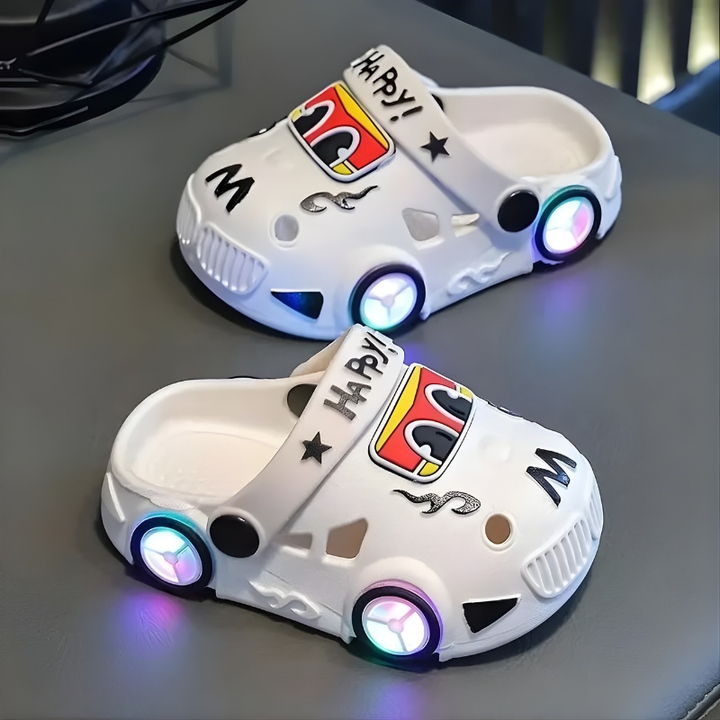KidVroom - Детски LED пантофки с LED колела и каишка